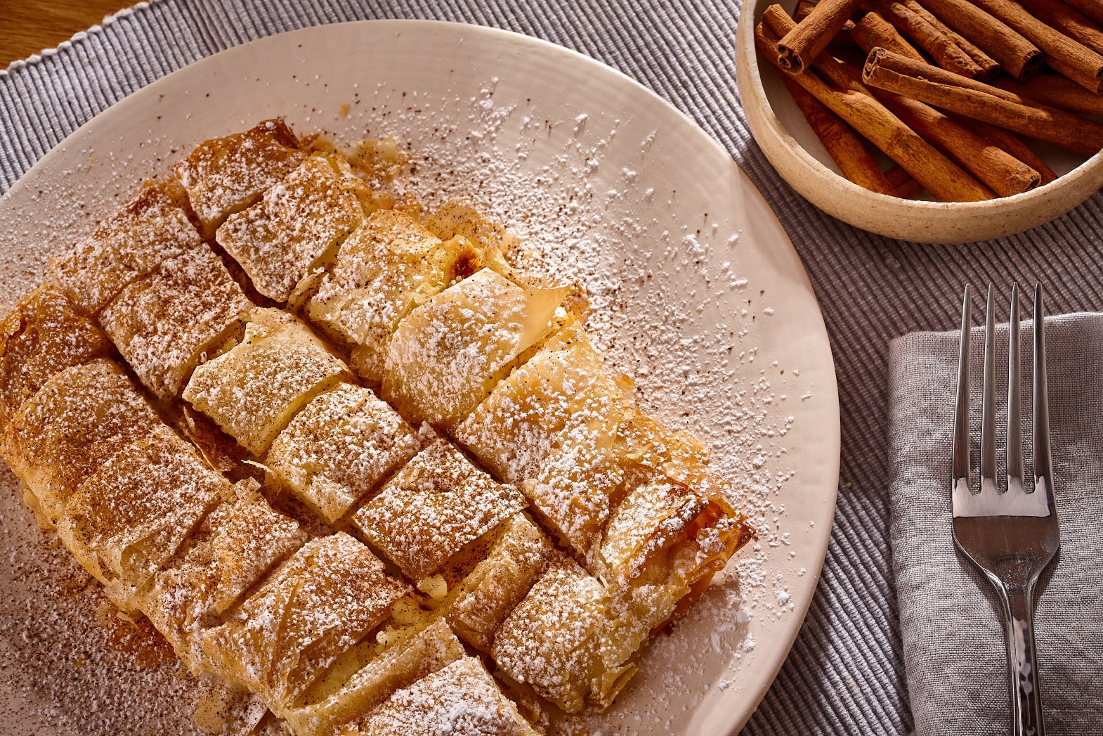 Κρητικό Εργαστήρι - Οικογένεια Λαμπάκη-14