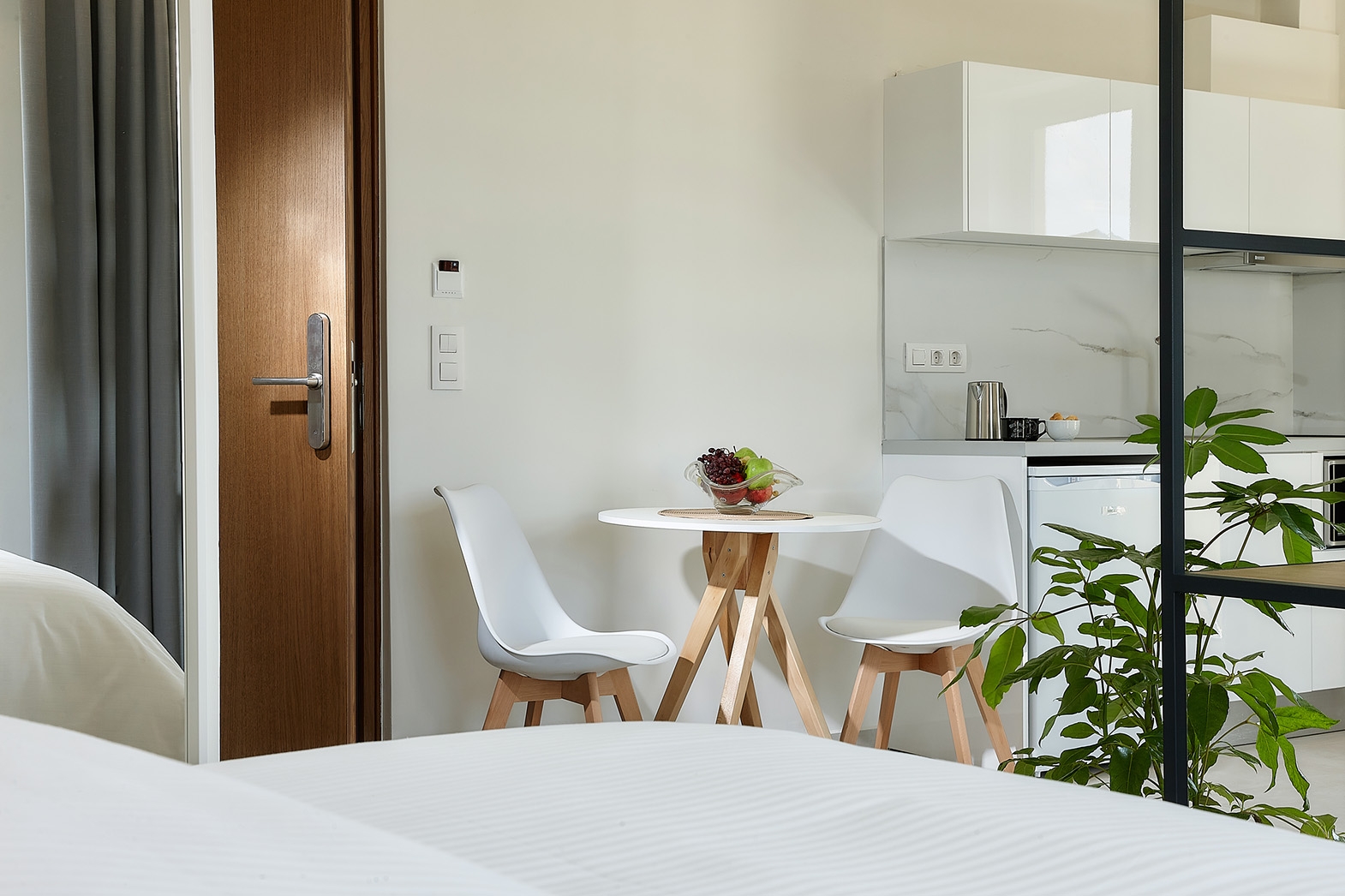 Stay 365 Apart - Hotel-7