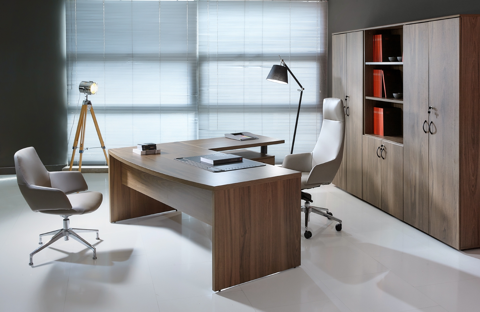 ΘΕΣΙΣ OFFICE + DESIGN-1