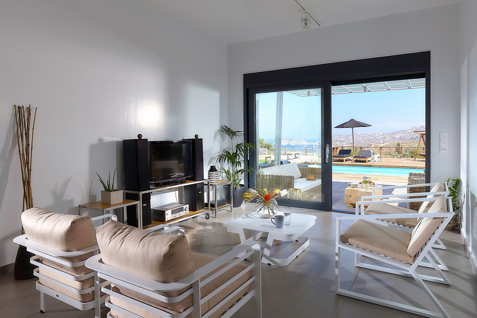 Casa Blue Luxury Villa-12