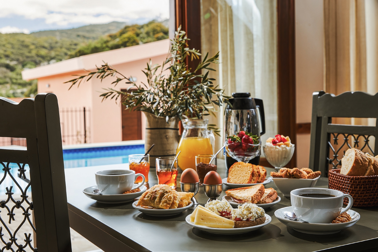 Petronikolis Traditional House-4