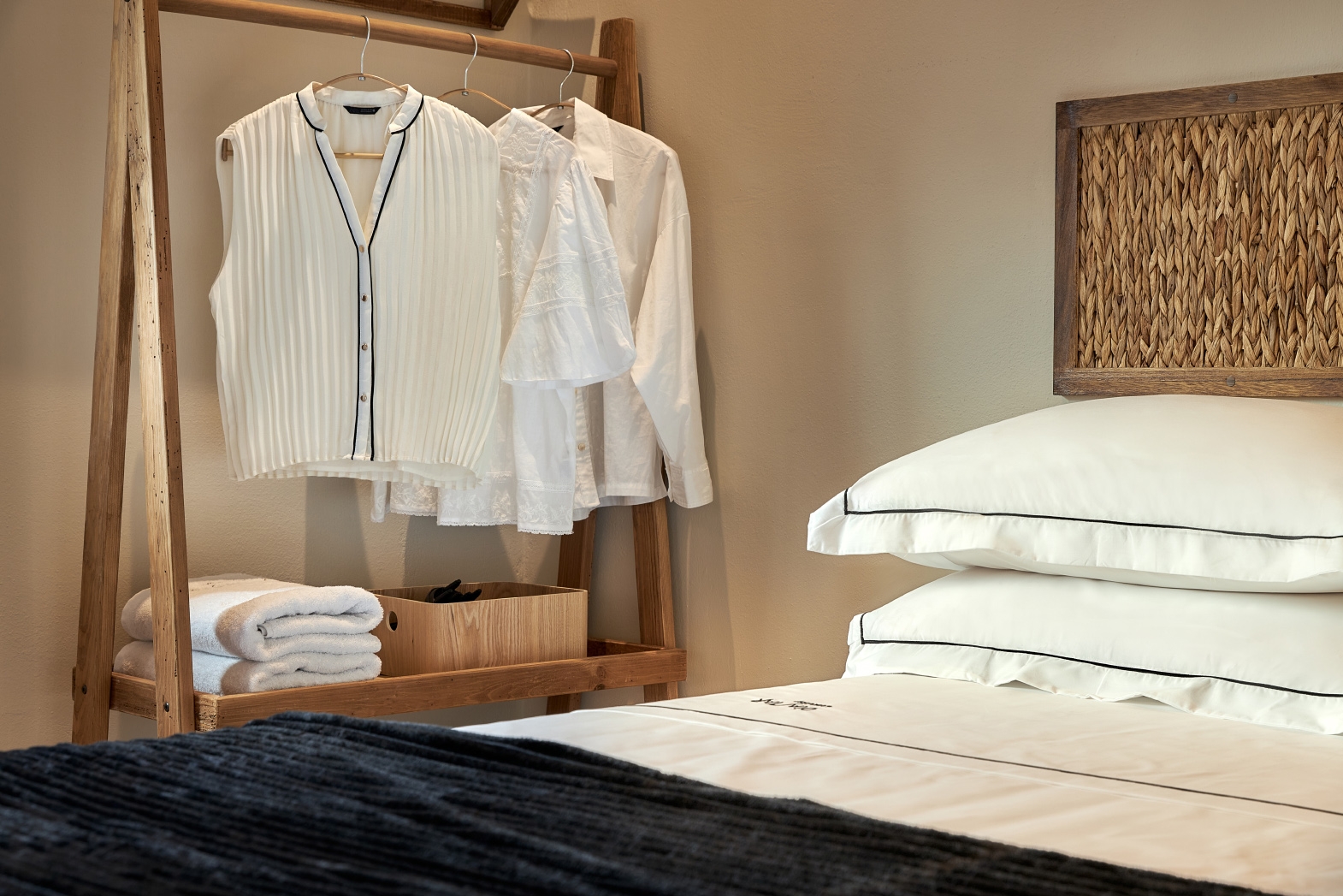 Luxury boutique home-6