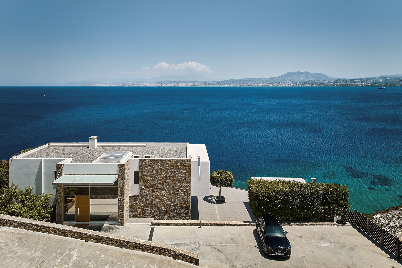 Beachfront Epavli Luxury Villa-3