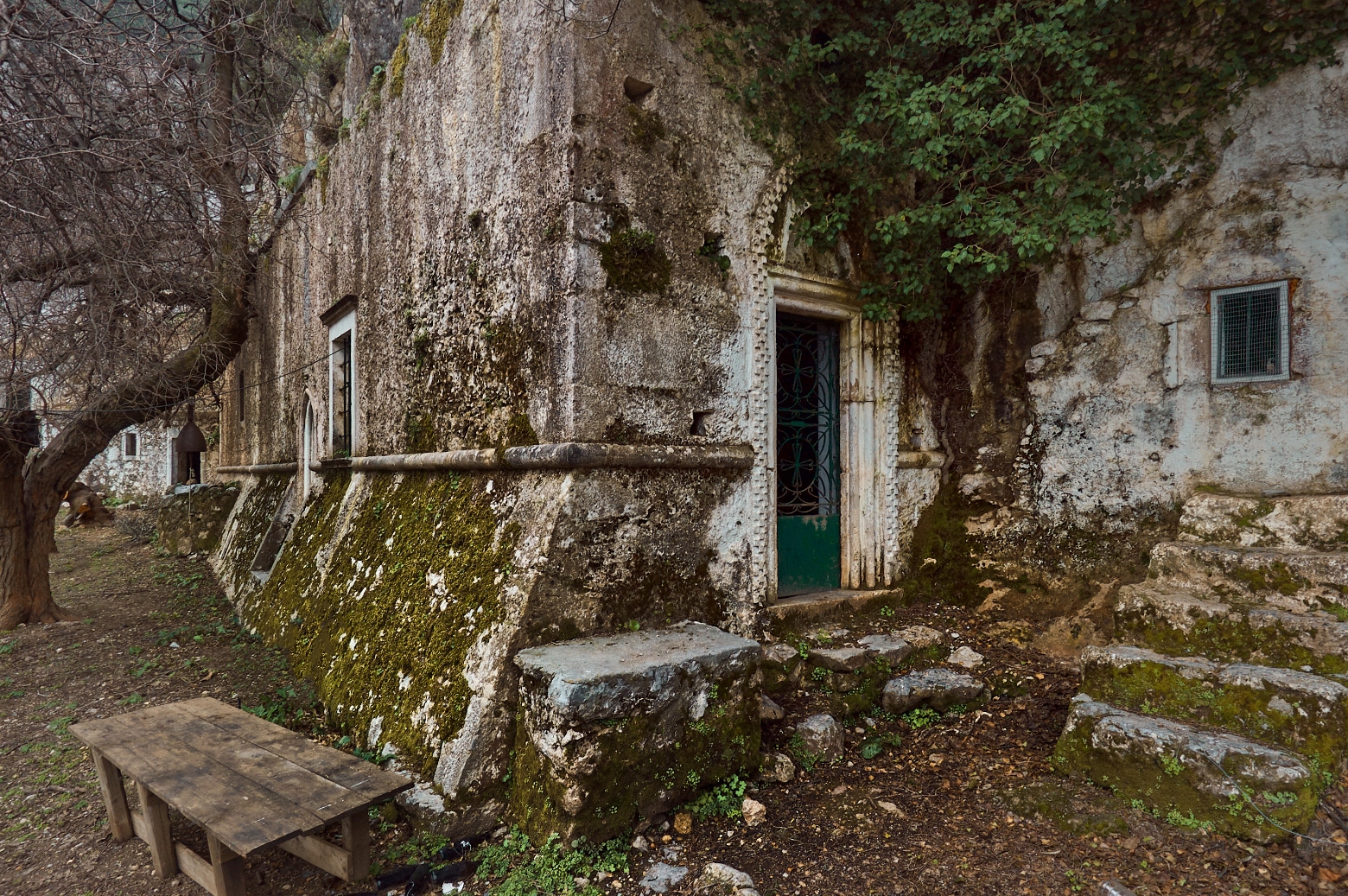 Μονή της Αγίας Άννας και το Σπήλαιο της Αγίας Φωτεινής-4