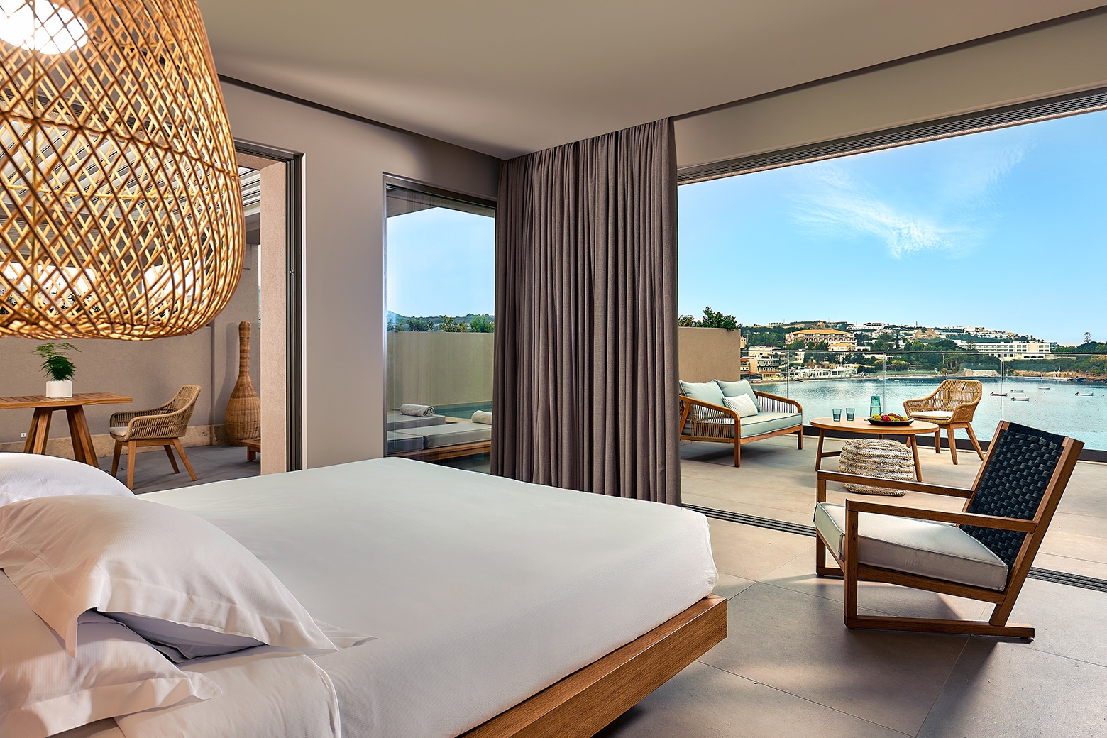 Castello Infinity Suites-6
