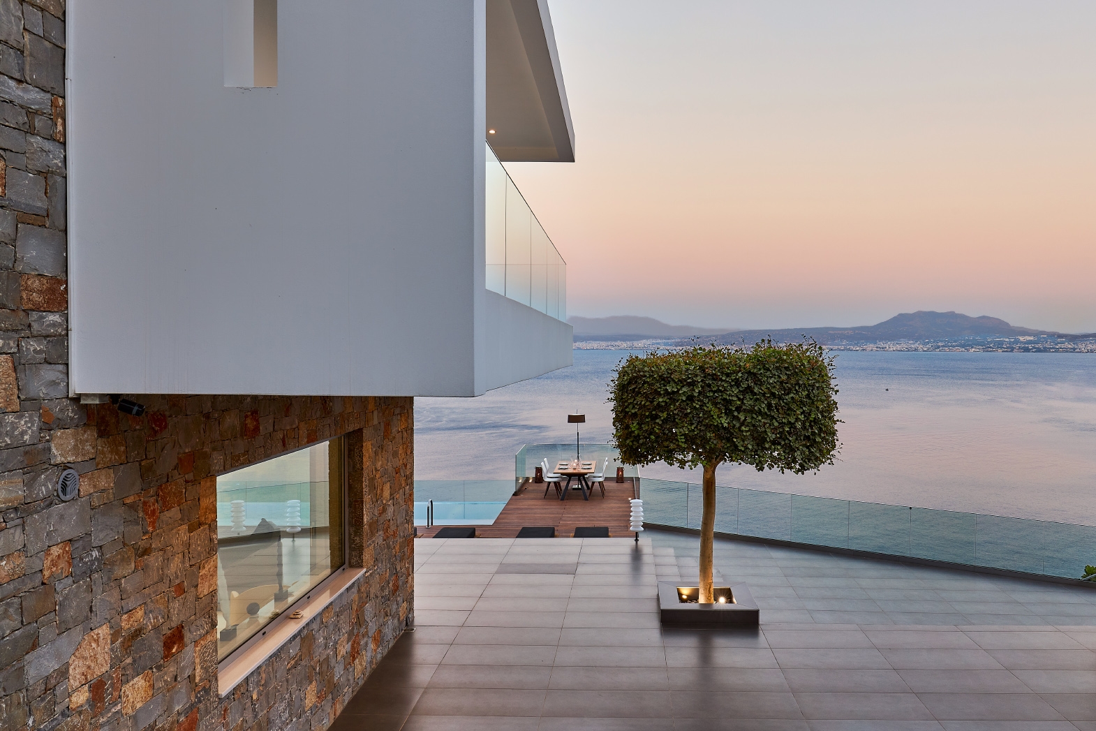 Beachfront Epavli Luxury Villa-10